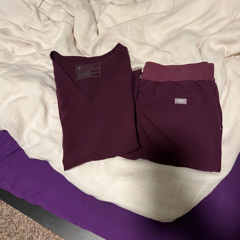 XS figs deep purple set